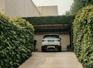 Ile kosztuje Land Rover Discovery?